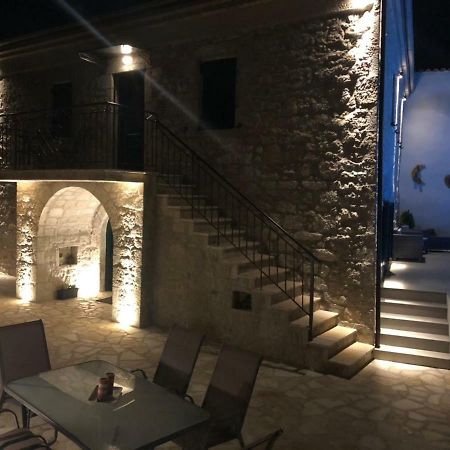 Villa Charonia Spanokhorion Luaran gambar